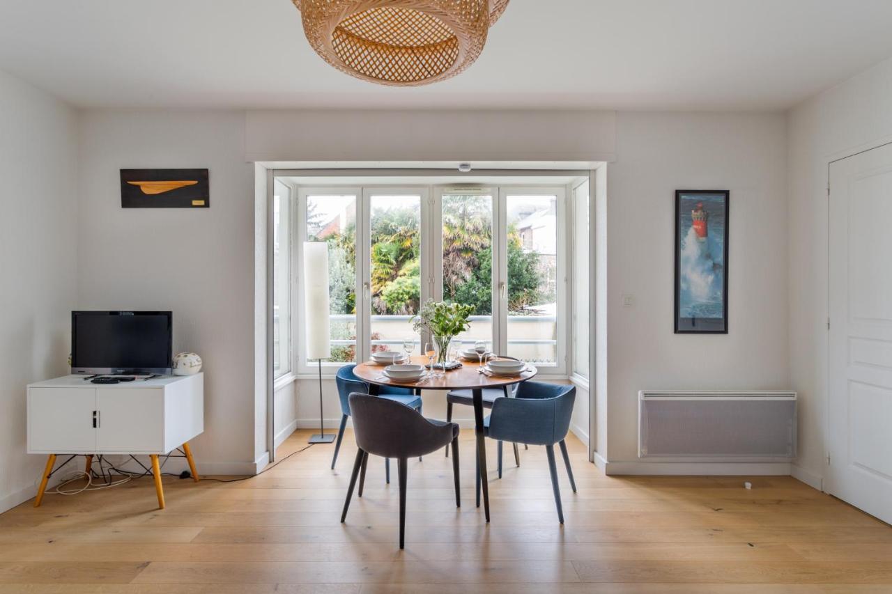L'Astrolabe Apartment Dinard Bagian luar foto