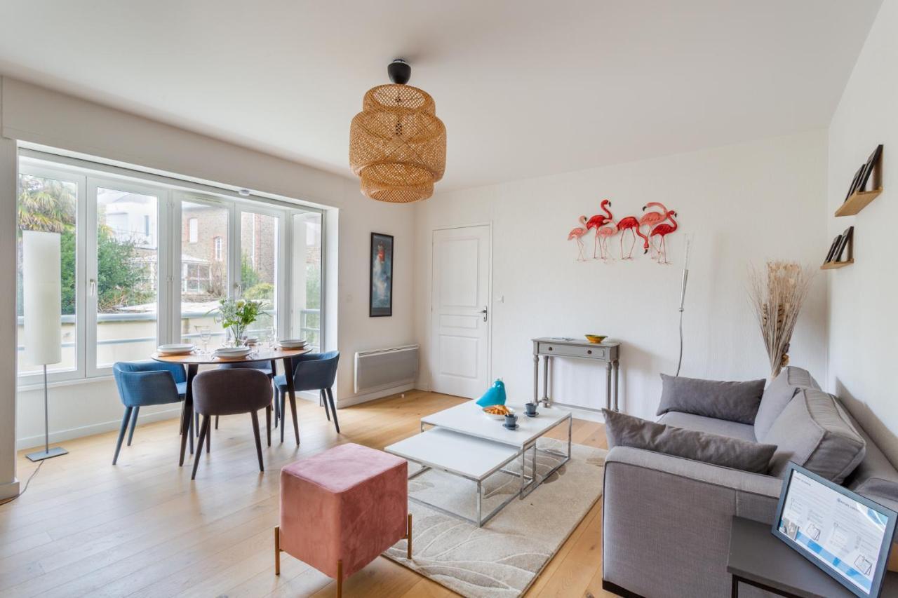 L'Astrolabe Apartment Dinard Bagian luar foto